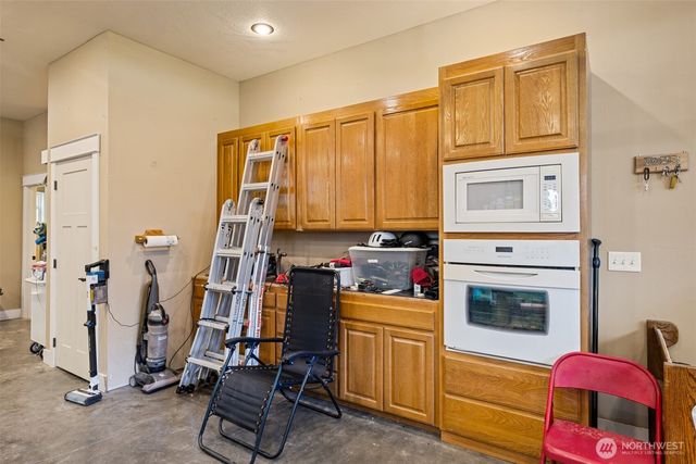 491 Maple Grove Road, Port Angeles, WA 98363