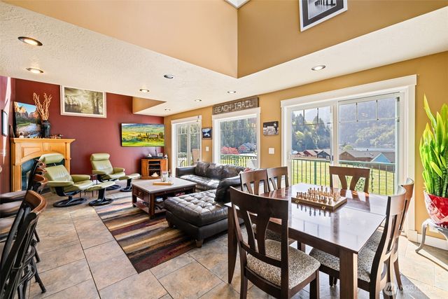 491 Maple Grove Road, Port Angeles, WA 98363