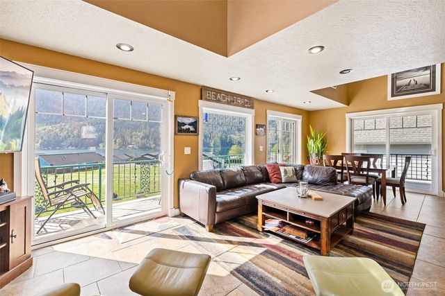 491 Maple Grove Road, Port Angeles, WA 98363