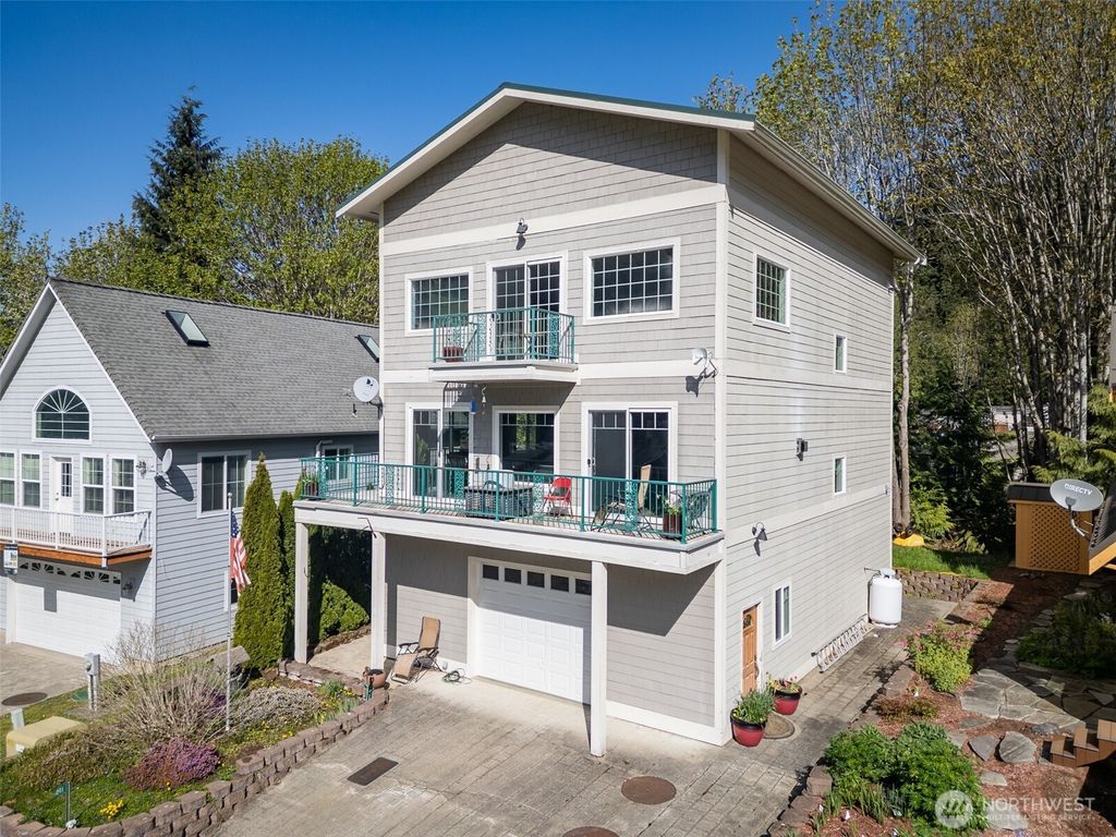 491 Maple Grove Road, Port Angeles, WA 98363
