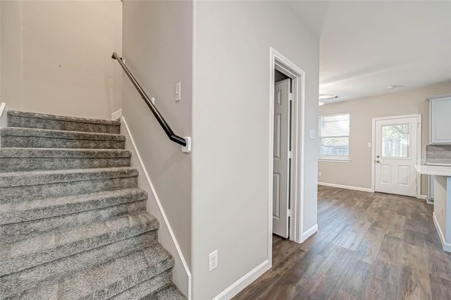 458 Ashford Cove, Dickinson, TX 77539