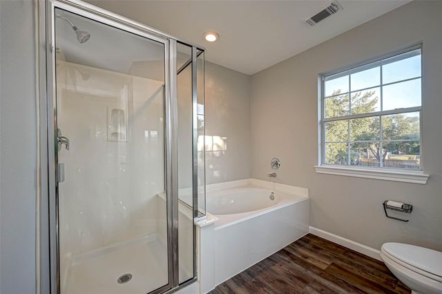 458 Ashford Cove, Dickinson, TX 77539