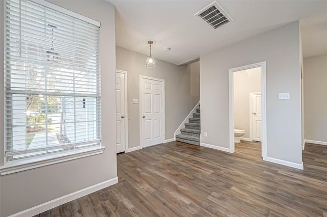 458 Ashford Cove, Dickinson, TX 77539