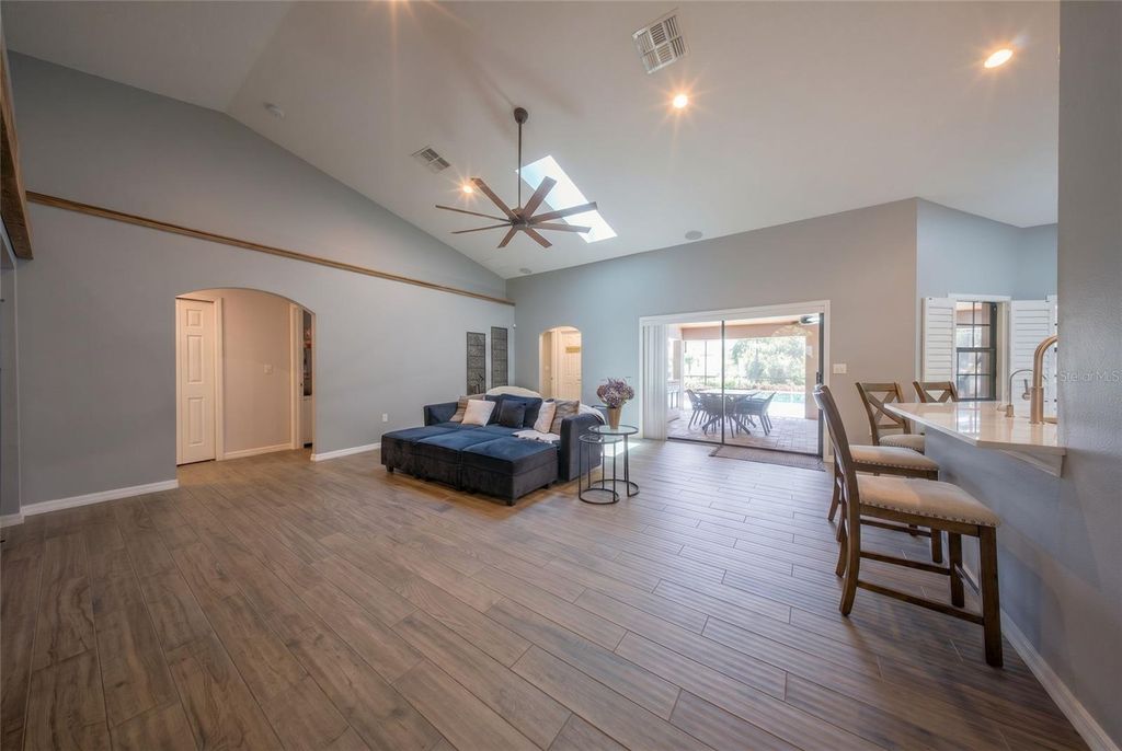 Image 12 of property listing at 4926 EMILEE GRACE LANE, St Cloud, FL 34771
