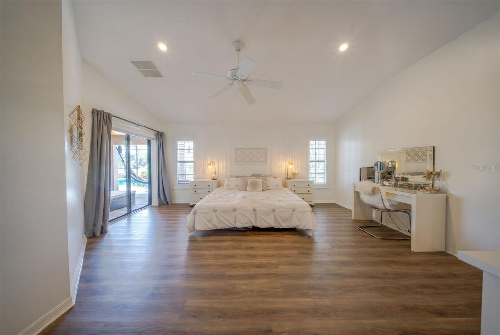 Image 25 of property listing at 4926 EMILEE GRACE LANE, St Cloud, FL 34771