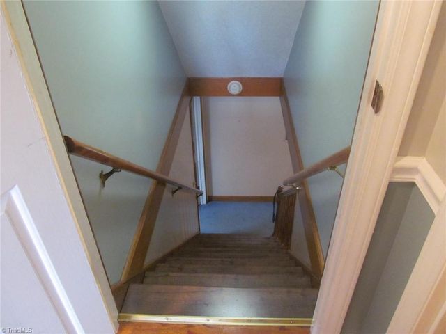 170 Queens Court, Clemmons, NC 27012