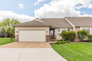 430 Cottonwood Lane 6, Saline City, MI 48176