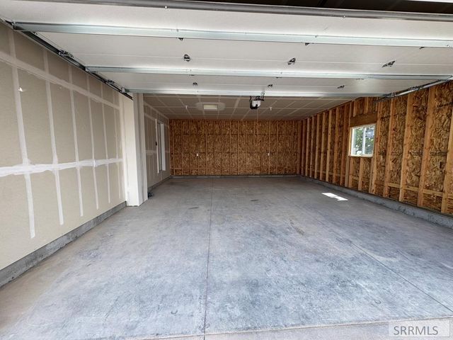 397 Wind River Drive, Shelley, ID 83274