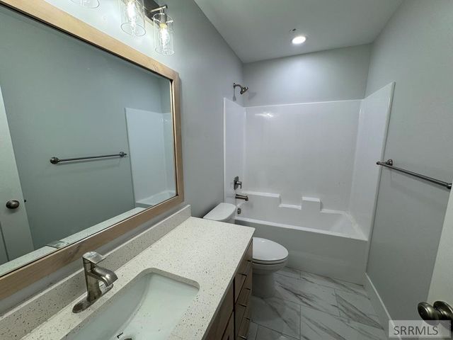 397 Wind River Drive, Shelley, ID 83274