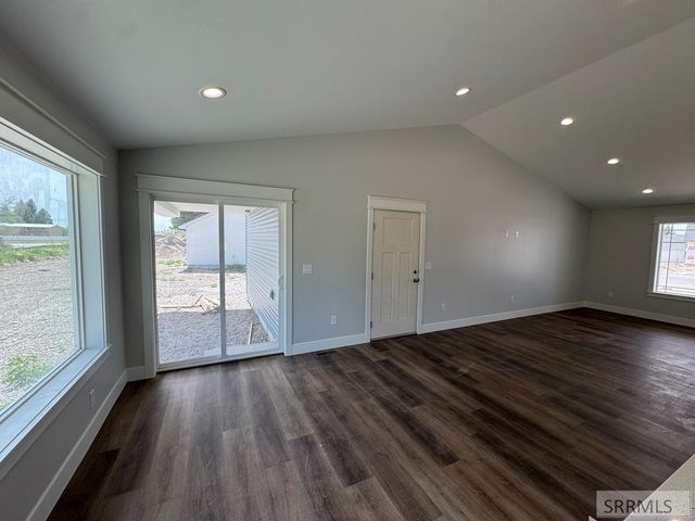 397 Wind River Drive, Shelley, ID 83274