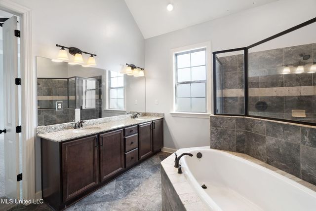 4809 Bakersfield Drive, Nesbit, MS 38651