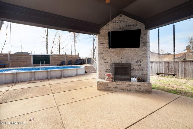 4809 Bakersfield Drive, Nesbit, MS 38651