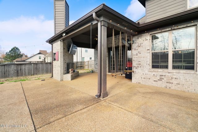 4809 Bakersfield Drive, Nesbit, MS 38651