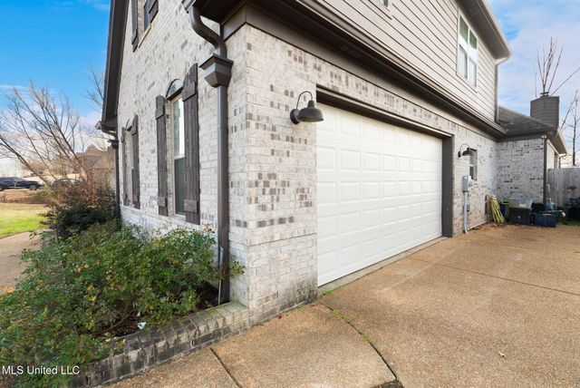 4809 Bakersfield Drive, Nesbit, MS 38651