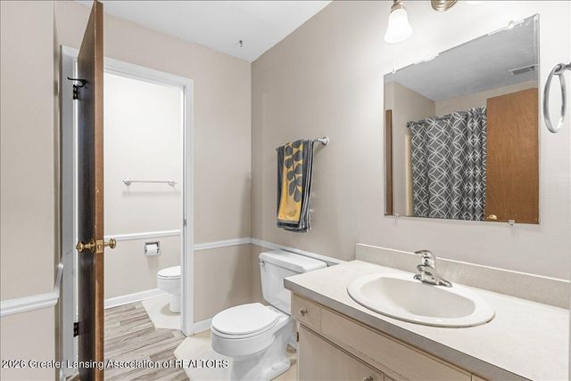 6165 E Innkeepers Court 76, East Lansing, MI 48823