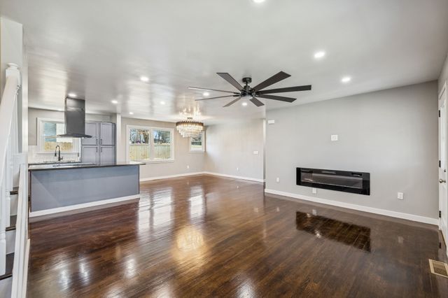 240 NW Clearview Dr, Mount Juliet, TN 37122