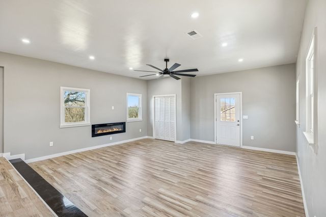 240 NW Clearview Dr, Mount Juliet, TN 37122