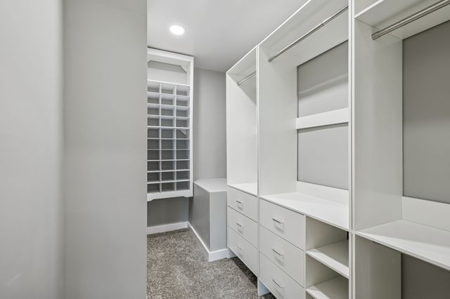 240 NW Clearview Dr, Mount Juliet, TN 37122