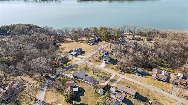 240 NW Clearview Dr, Mount Juliet, TN 37122