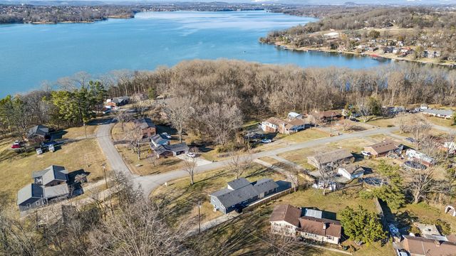 240 NW Clearview Dr, Mount Juliet, TN 37122