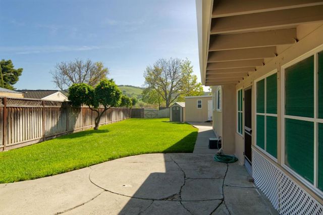 476 Safari Drive, San Jose, CA 95123