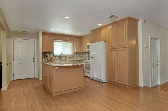 476 Safari Drive, San Jose, CA 95123