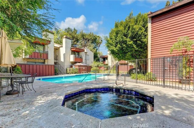7135 Firmament Avenue 34, Van Nuys, CA 91406