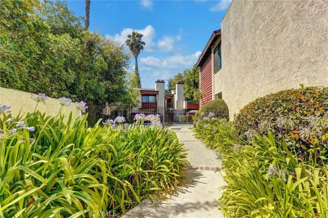 7135 Firmament Avenue 34, Van Nuys, CA 91406