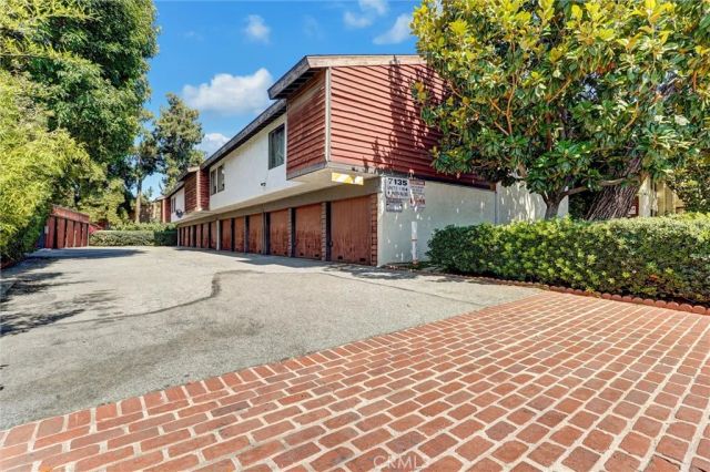 7135 Firmament Avenue 34, Van Nuys, CA 91406