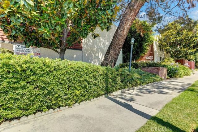 7135 Firmament Avenue 34, Van Nuys, CA 91406