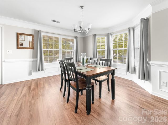 1015 Sparrow Valley Way 121, Charlotte, NC 28214