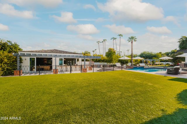 5915 E ARCADIA Lane, Phoenix, AZ 85018