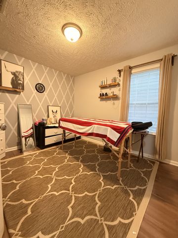 8466 Lawson Dr, Antioch, TN 37013