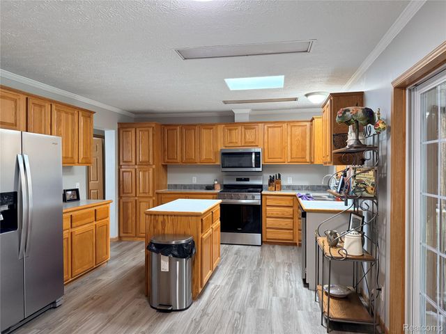 3211 Keewahdin Road 139, Fort Gratiot Charter Township, MI 48059