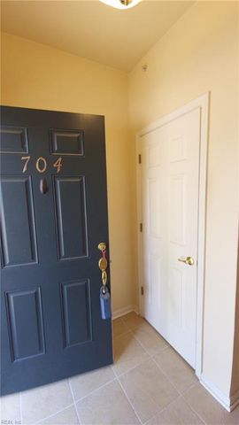 704 Rustads CIR, Williamsburg, VA 23188