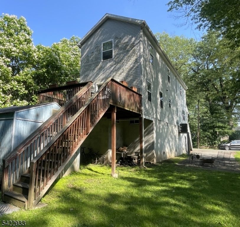 42 Riverlawn Dr, Wayne Twp., NJ 07470 — photo 3