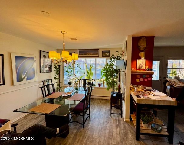 5B Buckingham Drive, Lakewood, NJ 08701