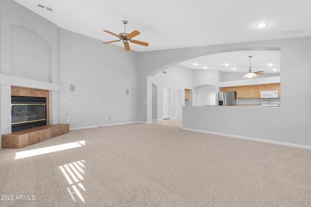 133 E CANYON CREEK Drive, Gilbert, AZ 85295