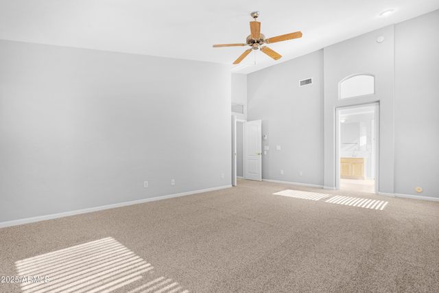 133 E CANYON CREEK Drive, Gilbert, AZ 85295