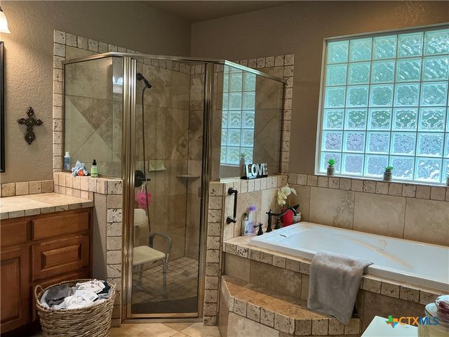 8803 Hampton South Court, Granbury, TX 76049