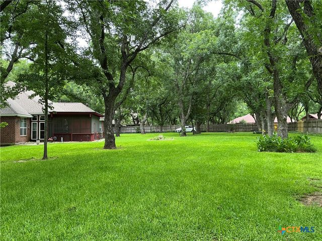 8803 Hampton South Court, Granbury, TX 76049