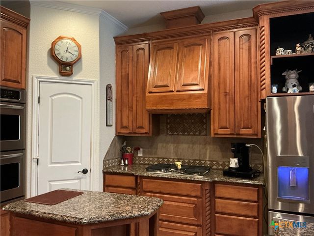 8803 Hampton South Court, Granbury, TX 76049