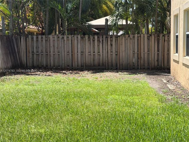 12141 SW 122nd Path, Miami, FL 33186