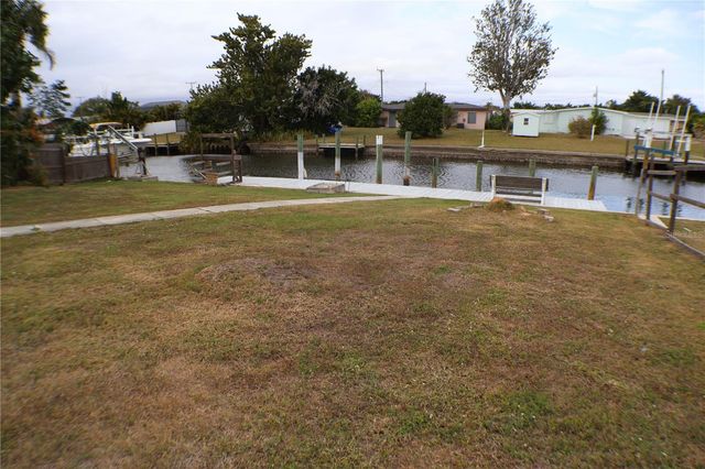 731 CONREID DRIVE NE, Port Charlotte, FL 33952