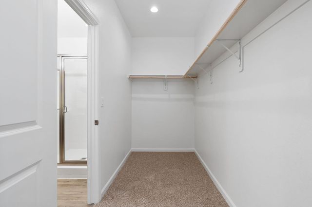 1237 Cathedral Court S, Madera, CA 93636