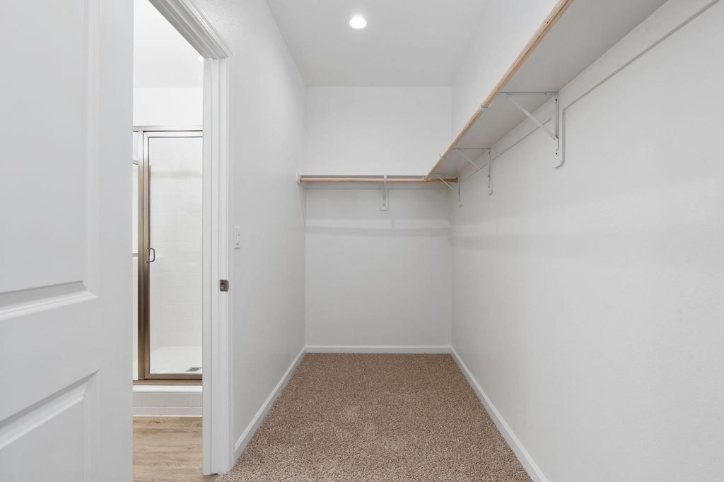 Image 31 of property listing at 1237 Cathedral Court S, Madera, CA 93636