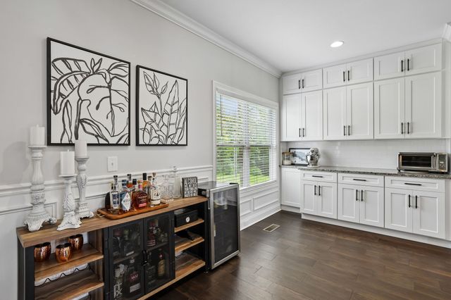 1755 Chicken Rd, Lebanon, TN 37090
