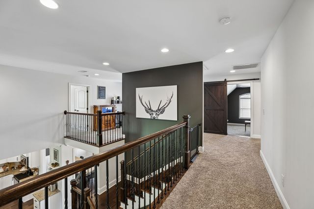1755 Chicken Rd, Lebanon, TN 37090