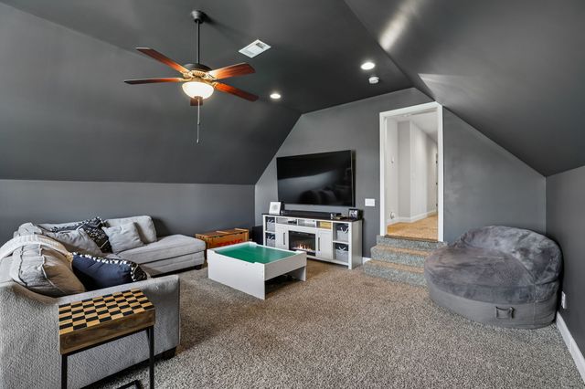1755 Chicken Rd, Lebanon, TN 37090