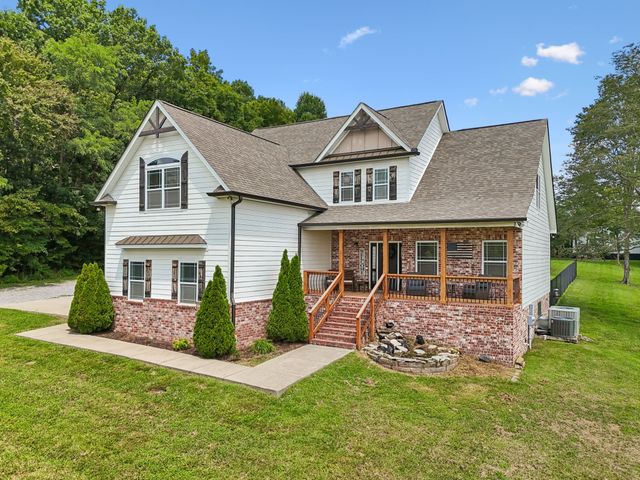 1755 Chicken Rd, Lebanon, TN 37090